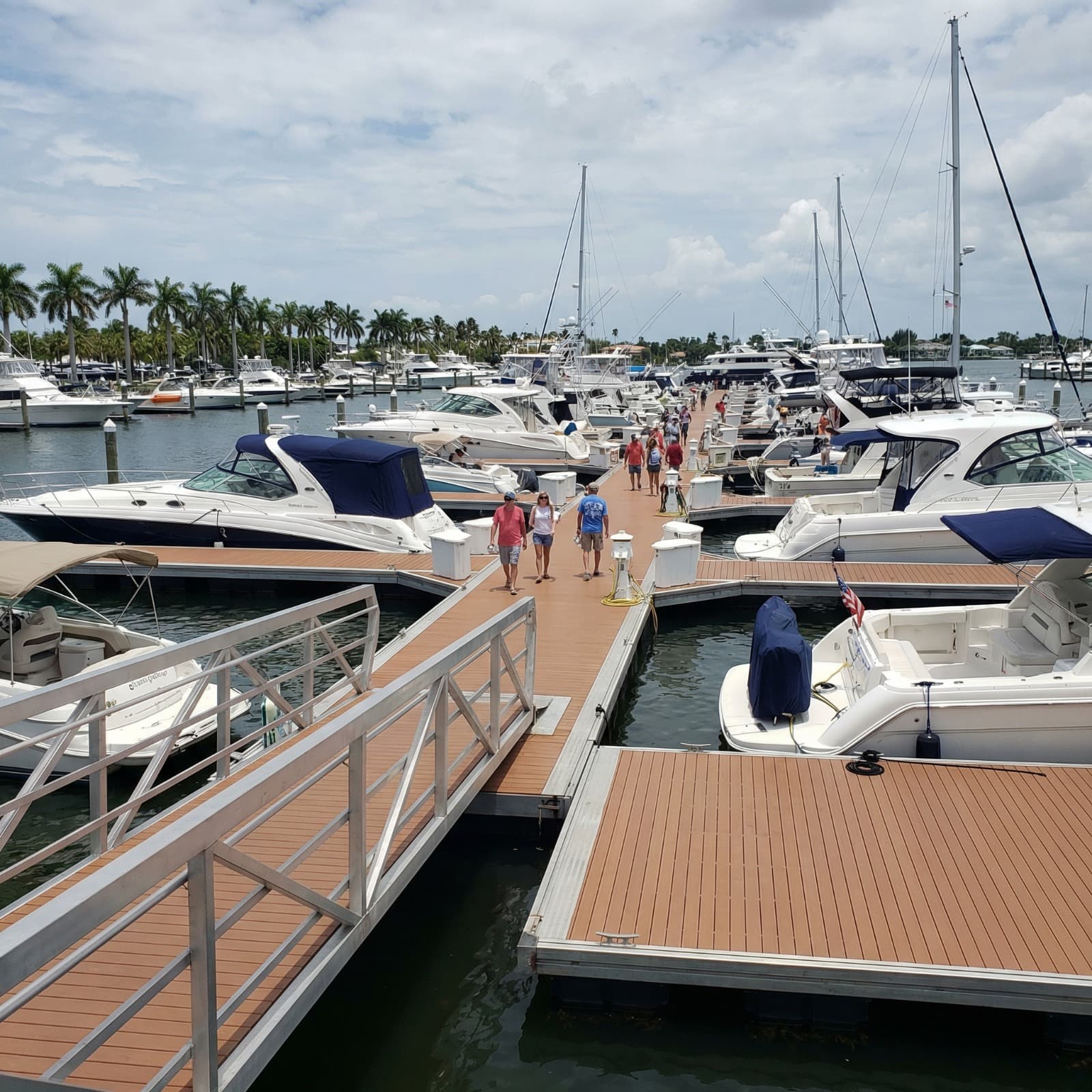 Full marina build with aluminum gangways and WPC composite decking